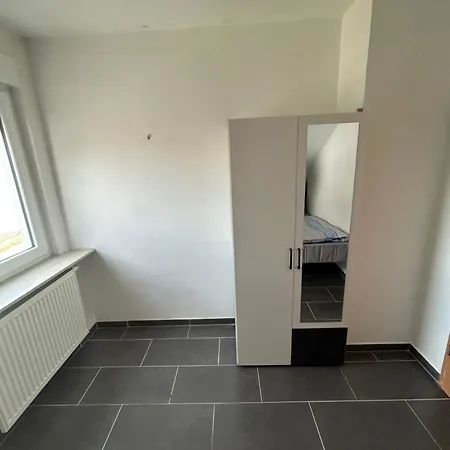 Gaestezimmer In Am Hauptbahnhof Rum i privatbostad *
